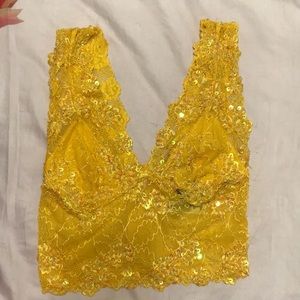 Bebe Lace Sequin Crop Top in Yellow